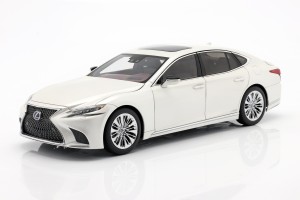 Lexus LS 500h Bau...