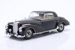 Mercedes-Benz 300...