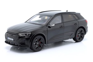 Audi Q8 e-tron Ba...