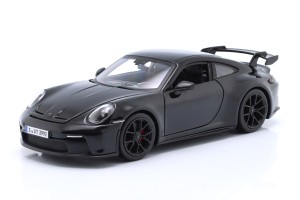 Porsche 911 (992)...