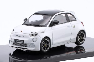 Fiat 500e Abarth ...