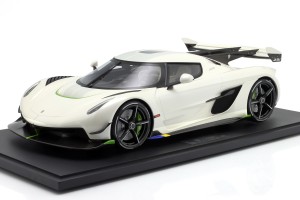 Koenigsegg Jesko ...