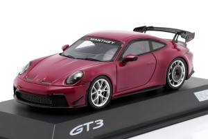 Porsche 911 (992)...