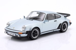 Porsche 911 (930)...
