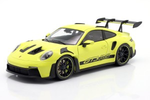 Porsche 911 (992)...