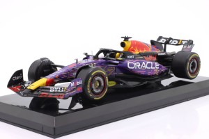 M. Verstappen RB1...