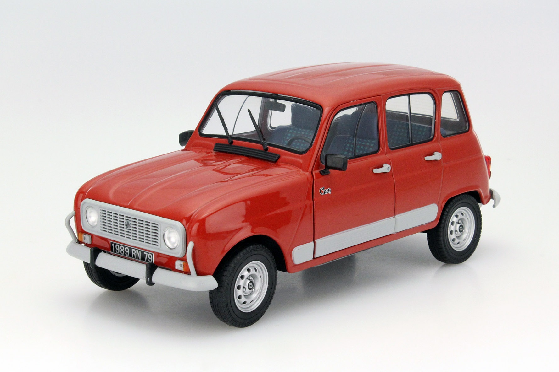 Renault 4 GTL Baujahr 1978 rot  