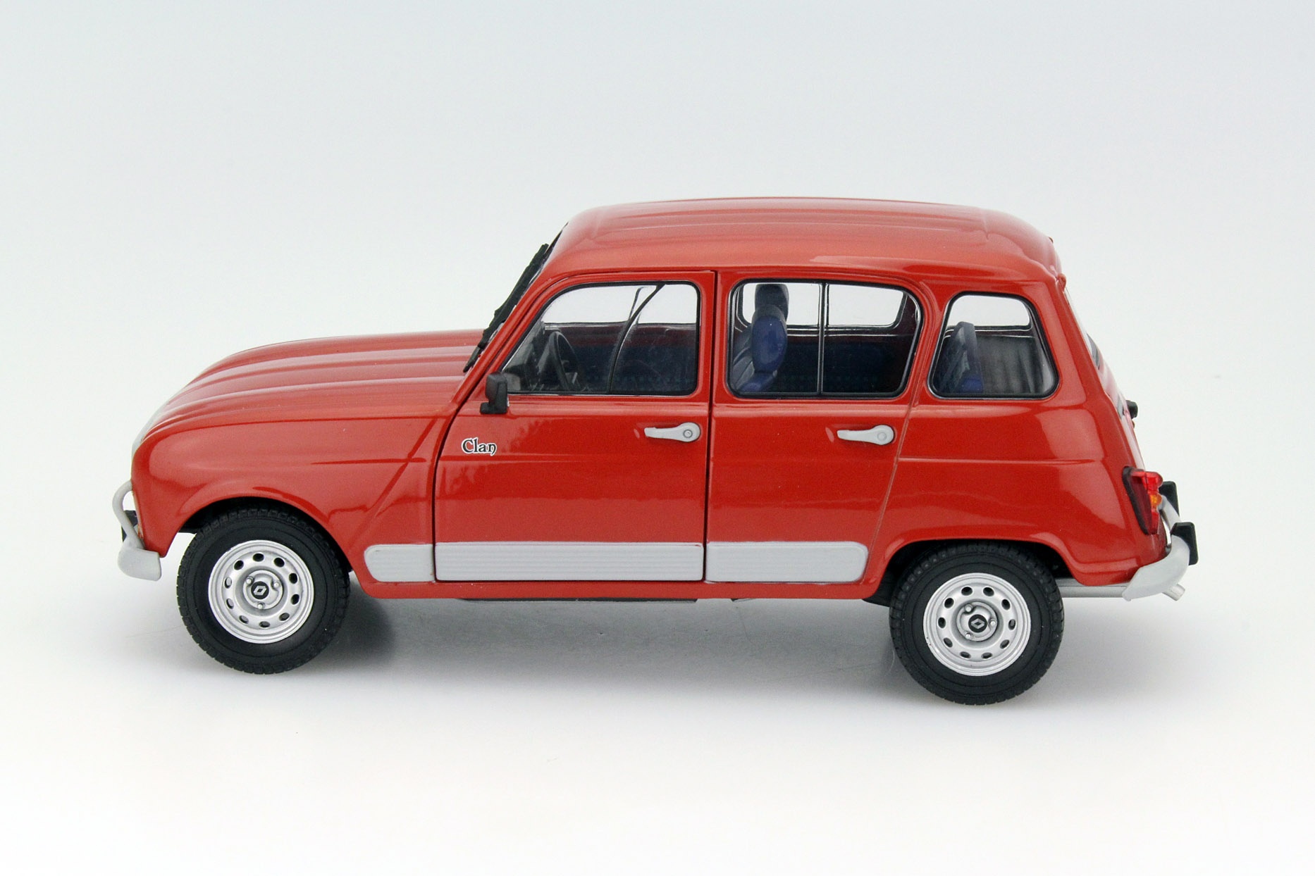 Renault 4 GTL Baujahr 1978 rot  