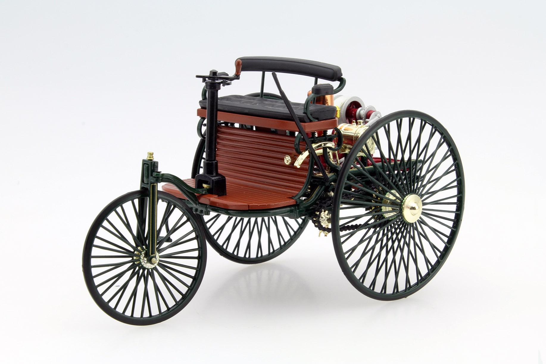Mercedes-Benz Patent Motorwagen Baujahr 1886 gr&uuml;n  