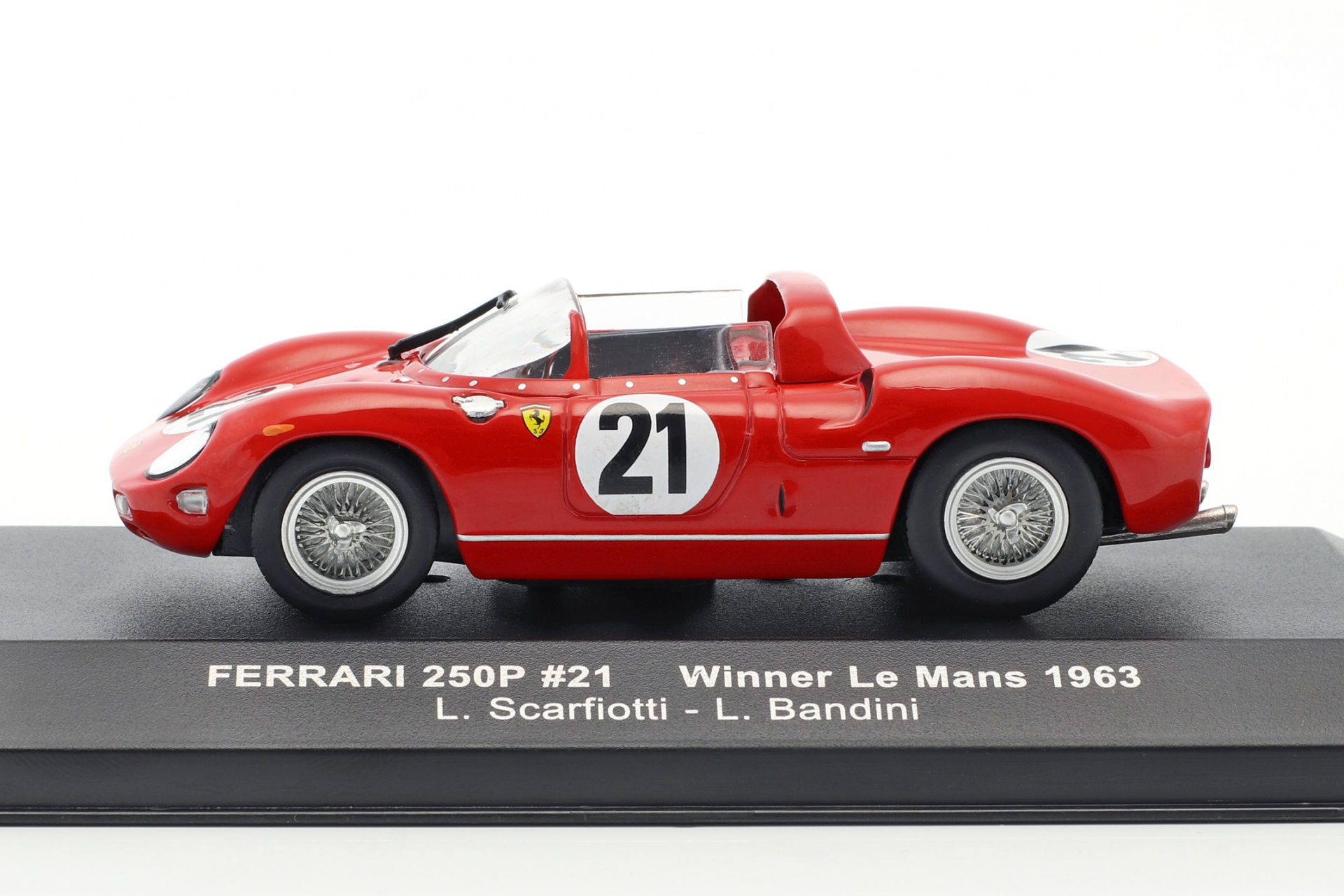 Ferrari 250P #21 Winner 24h LeMans 1963 Scarfiotti, Bandini  