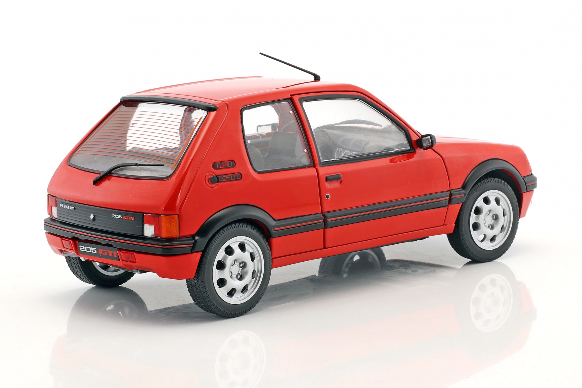 Peugeot 205 GTI MK1 Baujahr 1988 rot  