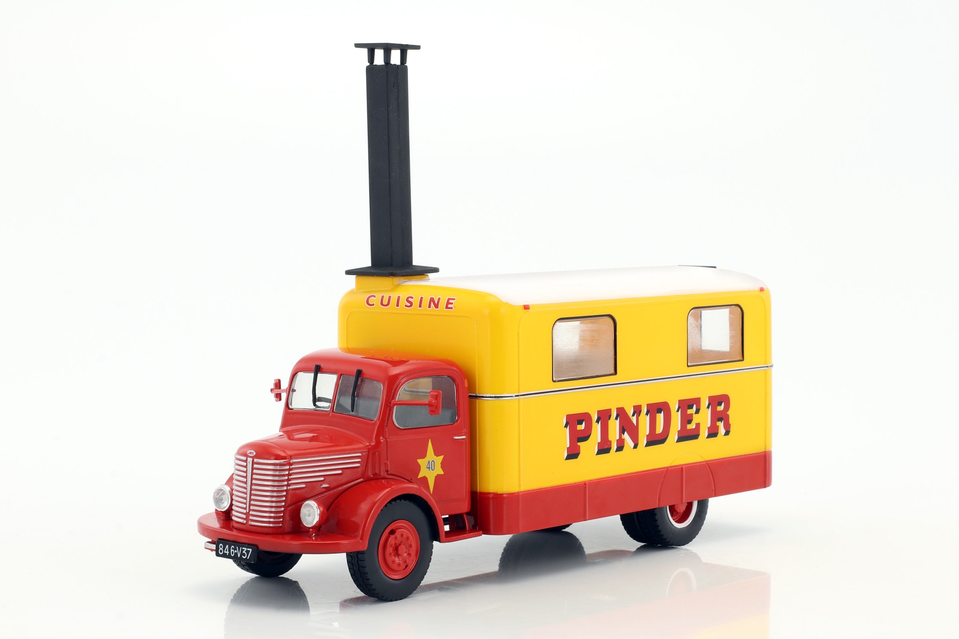 Unic ZU 51 Kitchen Truck Pinder Zirkus Baujahr 1952 gelb / rot  