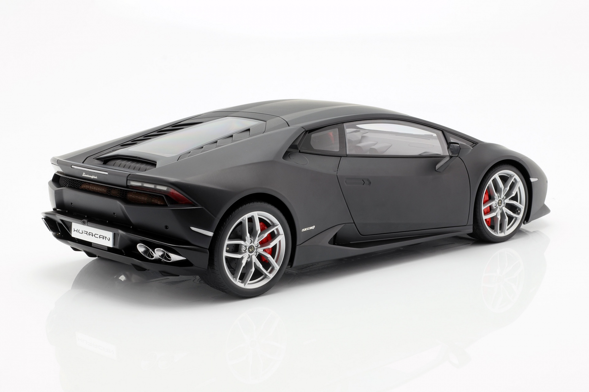 Lamborghini Huracan LP610-4 Baujahr 2014 mattschwarz  