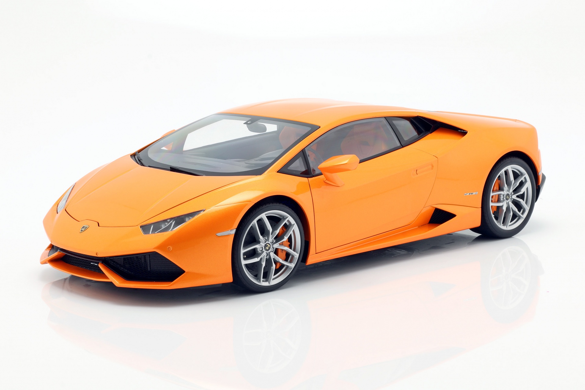 Lamborghini Huracan LP610-4 Baujahr 2014 borealis orange  