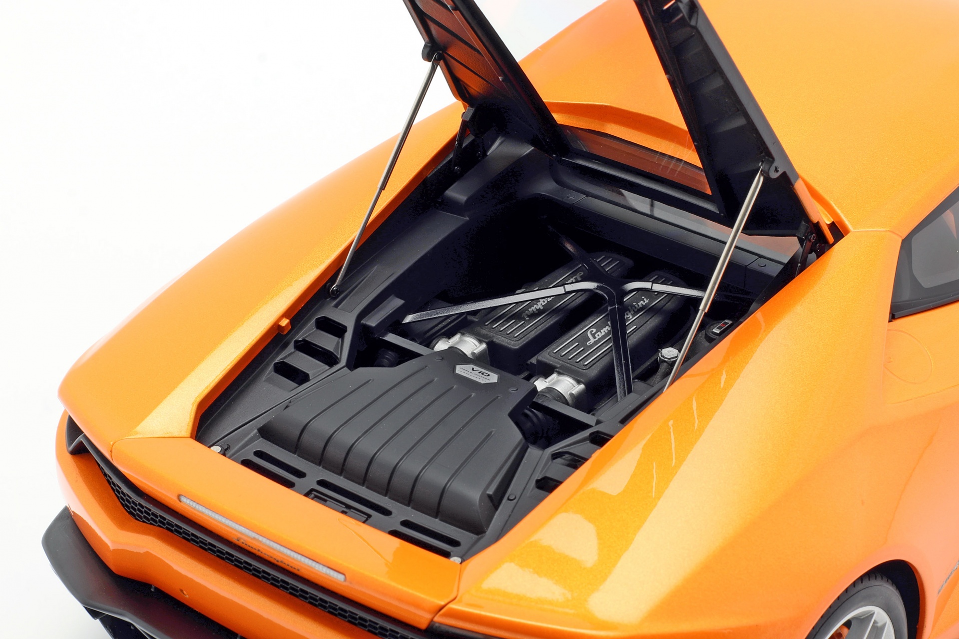 Lamborghini Huracan LP610-4 Baujahr 2014 borealis orange  