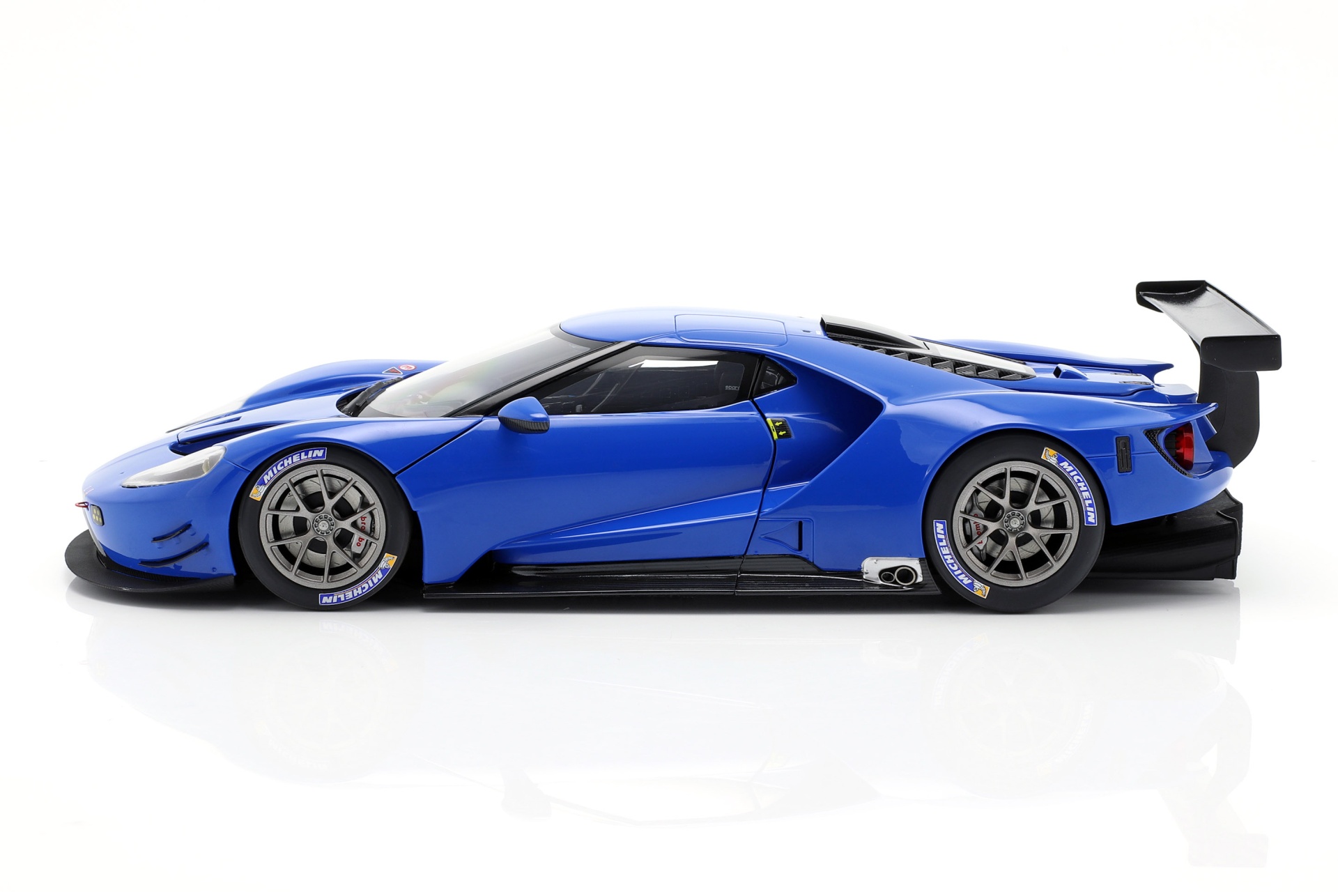 Ford GT LeMans Plain Body Version blau  