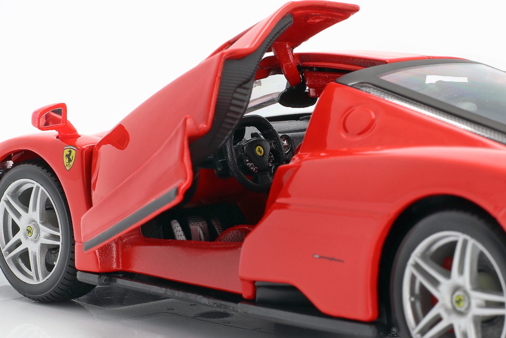 Ferrari Enzo Baujahr 2002-2004 rot  