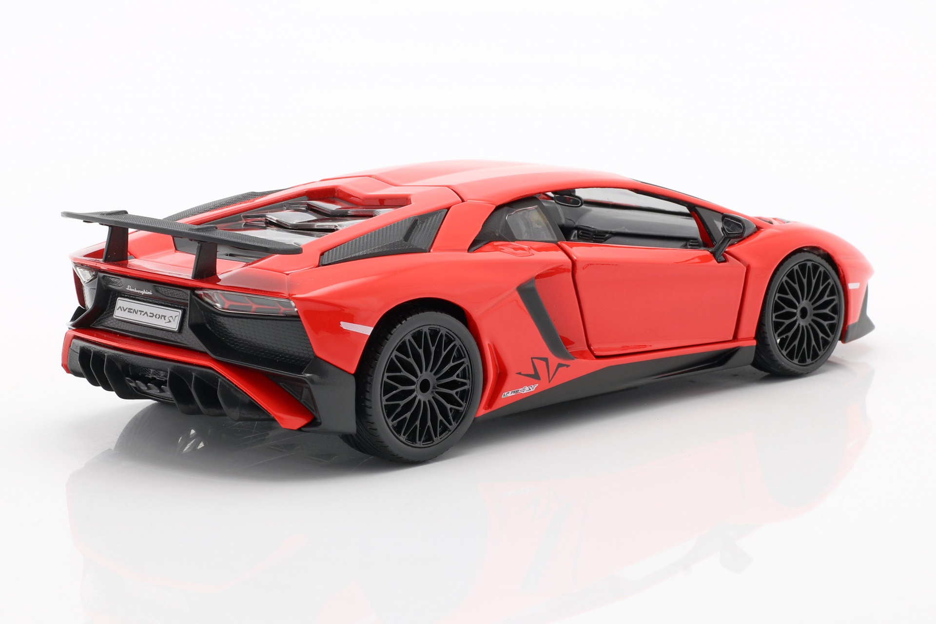 Lamborghini Aventador LP 750-4 SV rot  