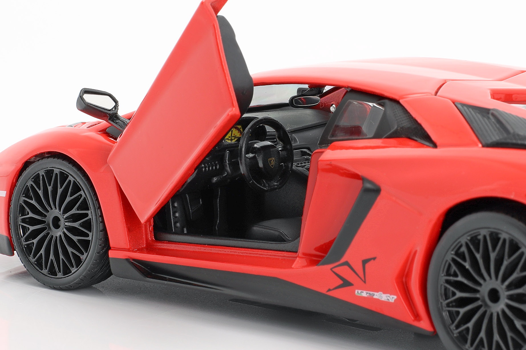 Lamborghini Aventador LP 750-4 SV rot  