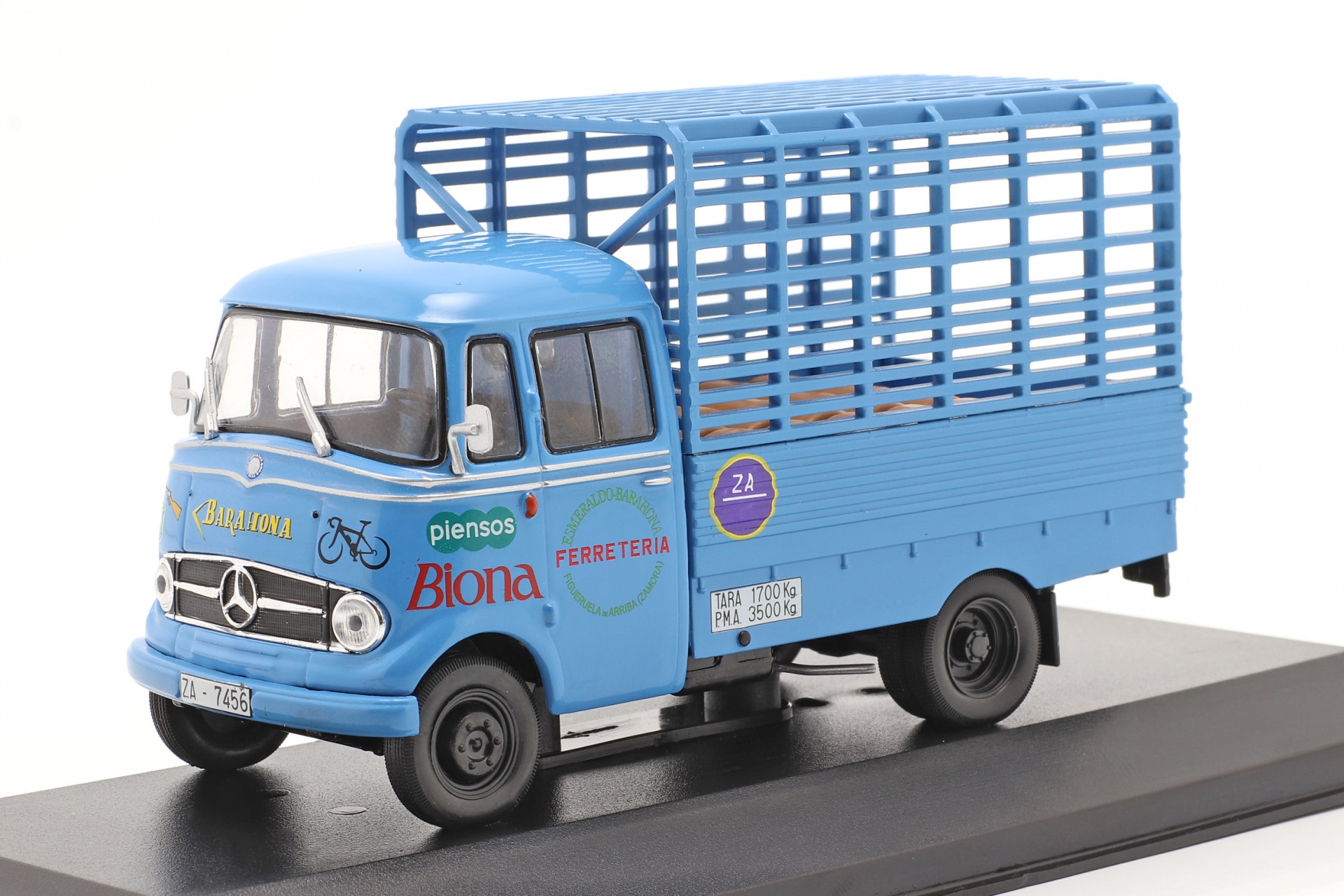 Mercedes-Benz L-319D Transporter Biona Baujahr 1963 blau  