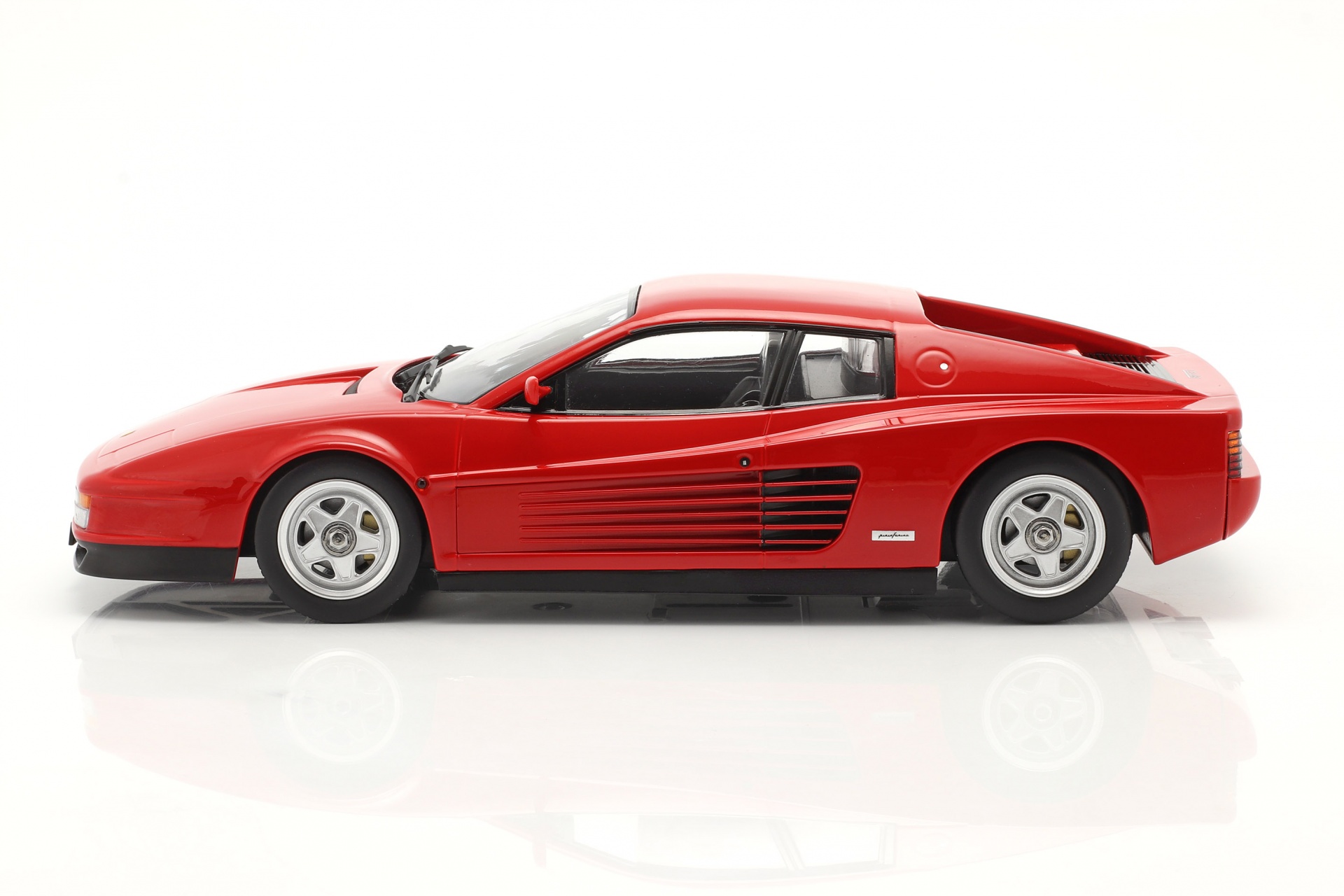 Ferrari Testarossa Baujahr 1986 rot  