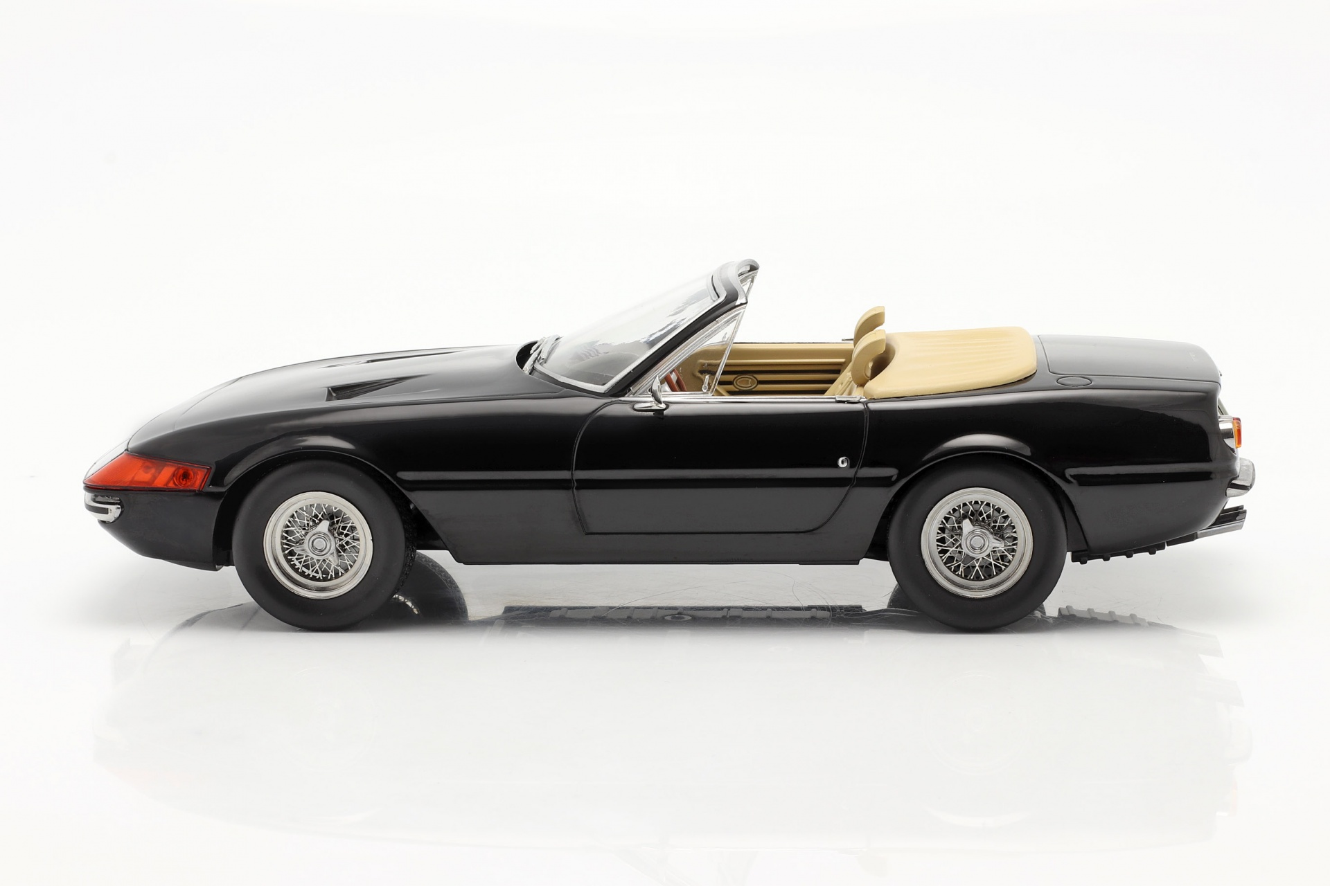 Ferrari 365 GTB/4 Daytona Cabriolet 1. Serie US-Version 1969 schwarz  