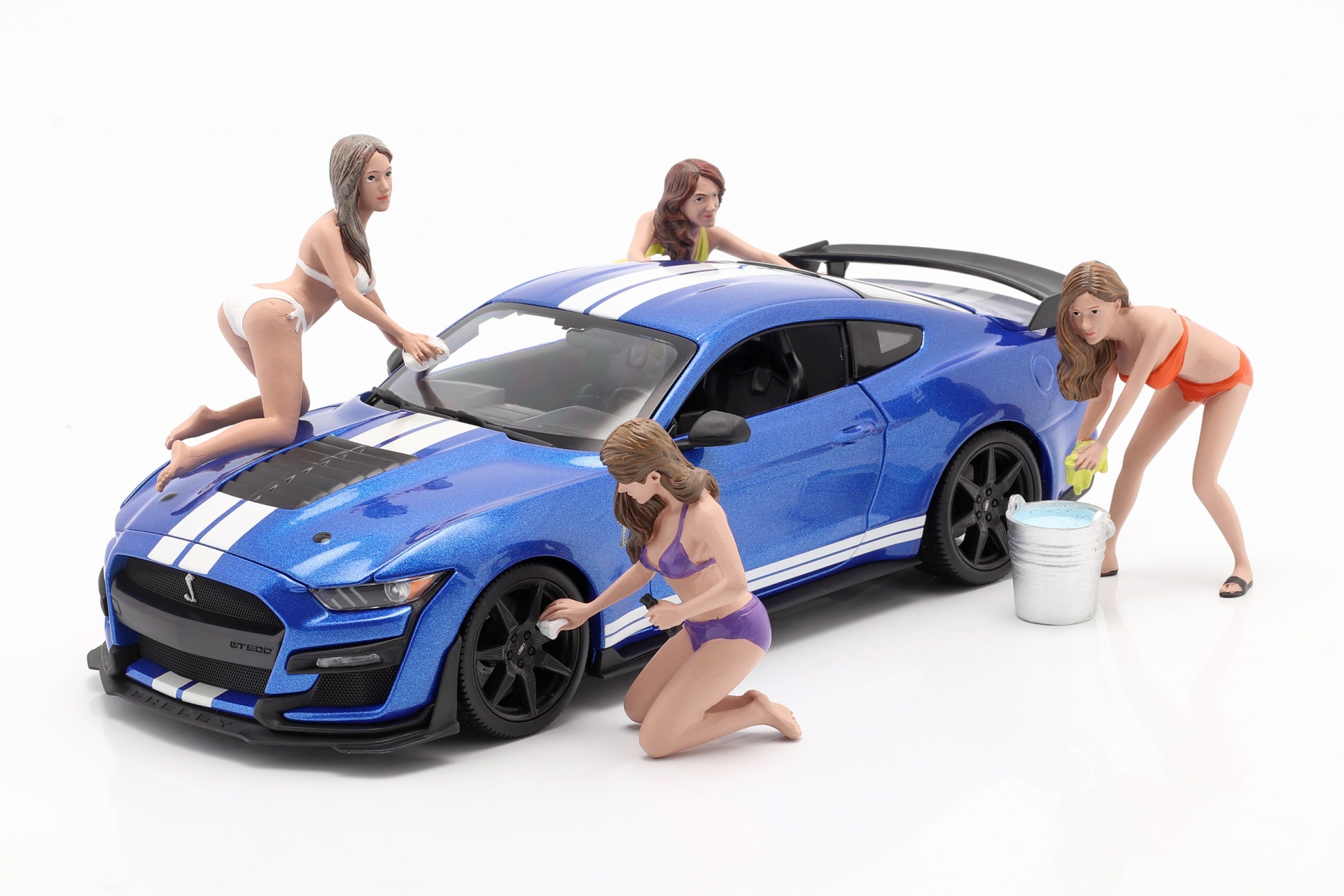 Bikini Car Wash Girl Stephanie Figur  