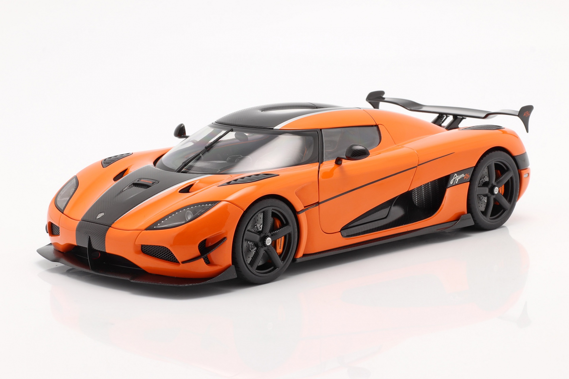 Koenigsegg Agera RS Baujahr 2015 orange / carbon  