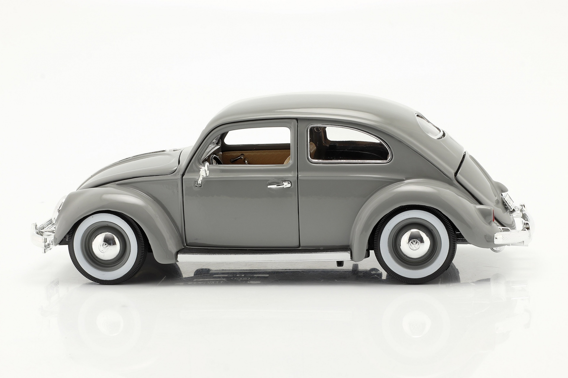 Volkswagen VW K&auml;fer Baujahr 1955 grau  