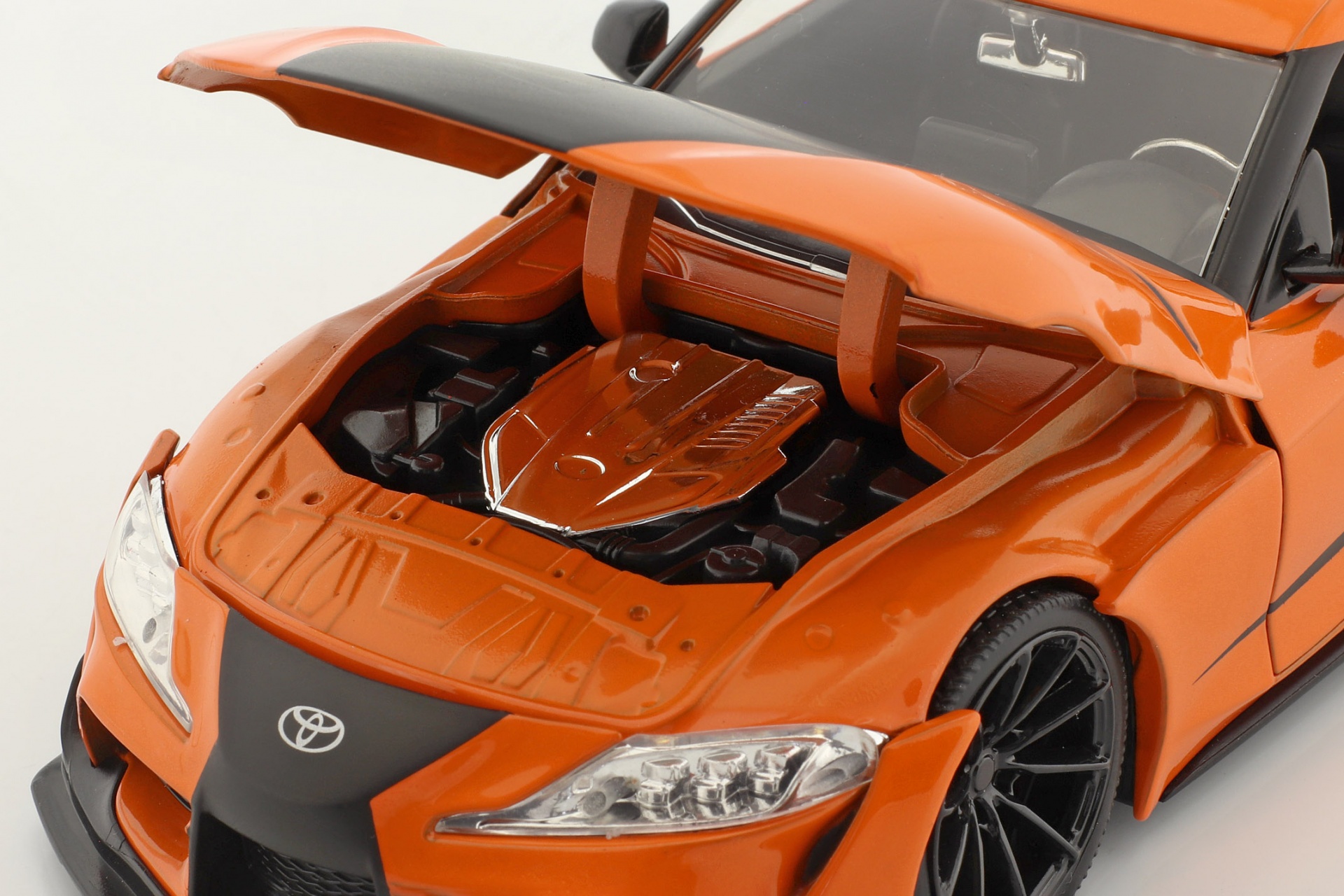 Han's Toyota GR Supra Fast & Furious 9 (2021) orange / schwarz  Jada Toys