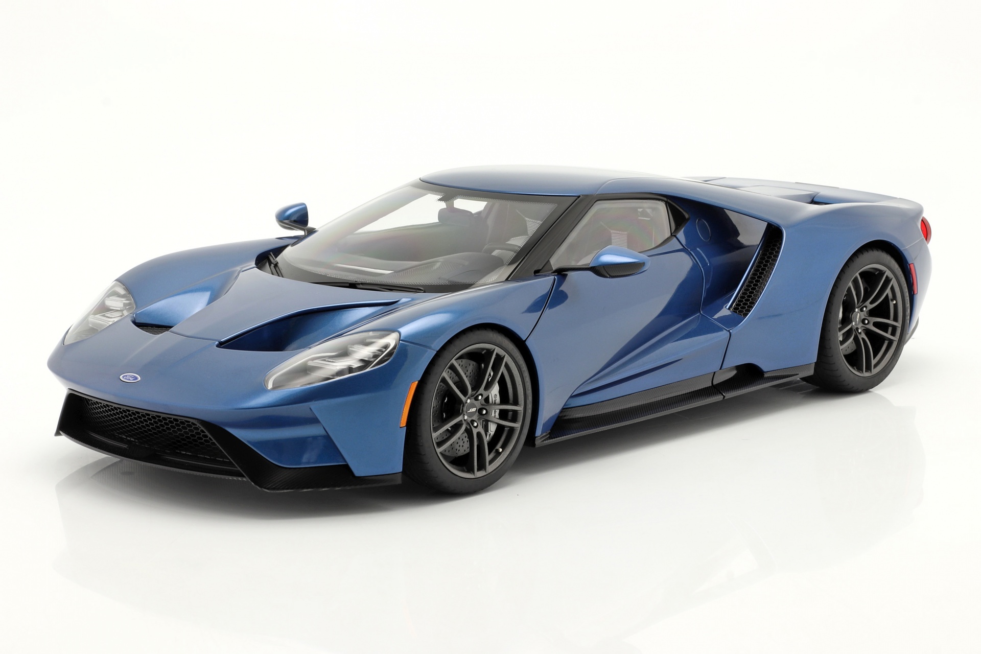 Ford GT Baujahr 2017 liquid blau  