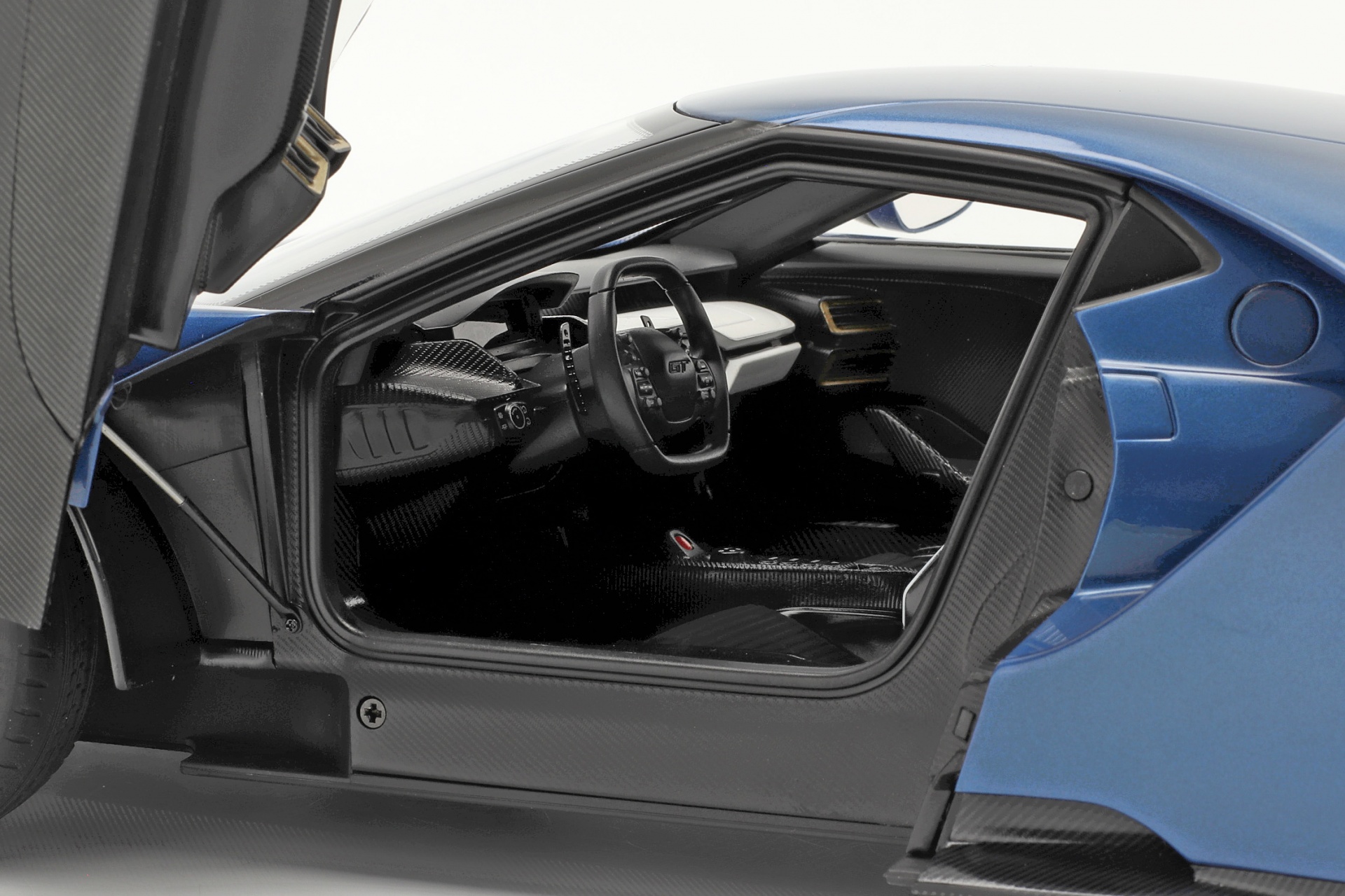 Ford GT Baujahr 2017 liquid blau  