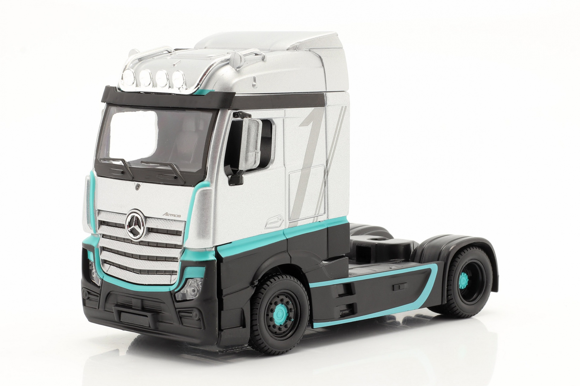 Mercedes-Benz Actros Gigaspace 4x2 Sattelzugmaschine silber / schwarz  