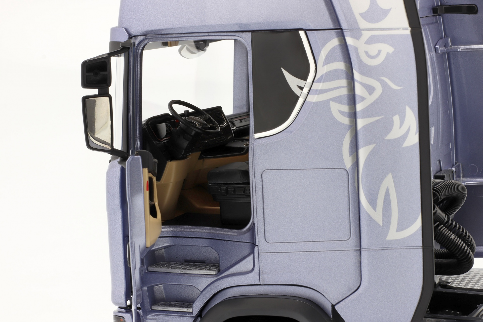 Scania V8 730S 4x2 Sattelzugmaschine fiction blau  