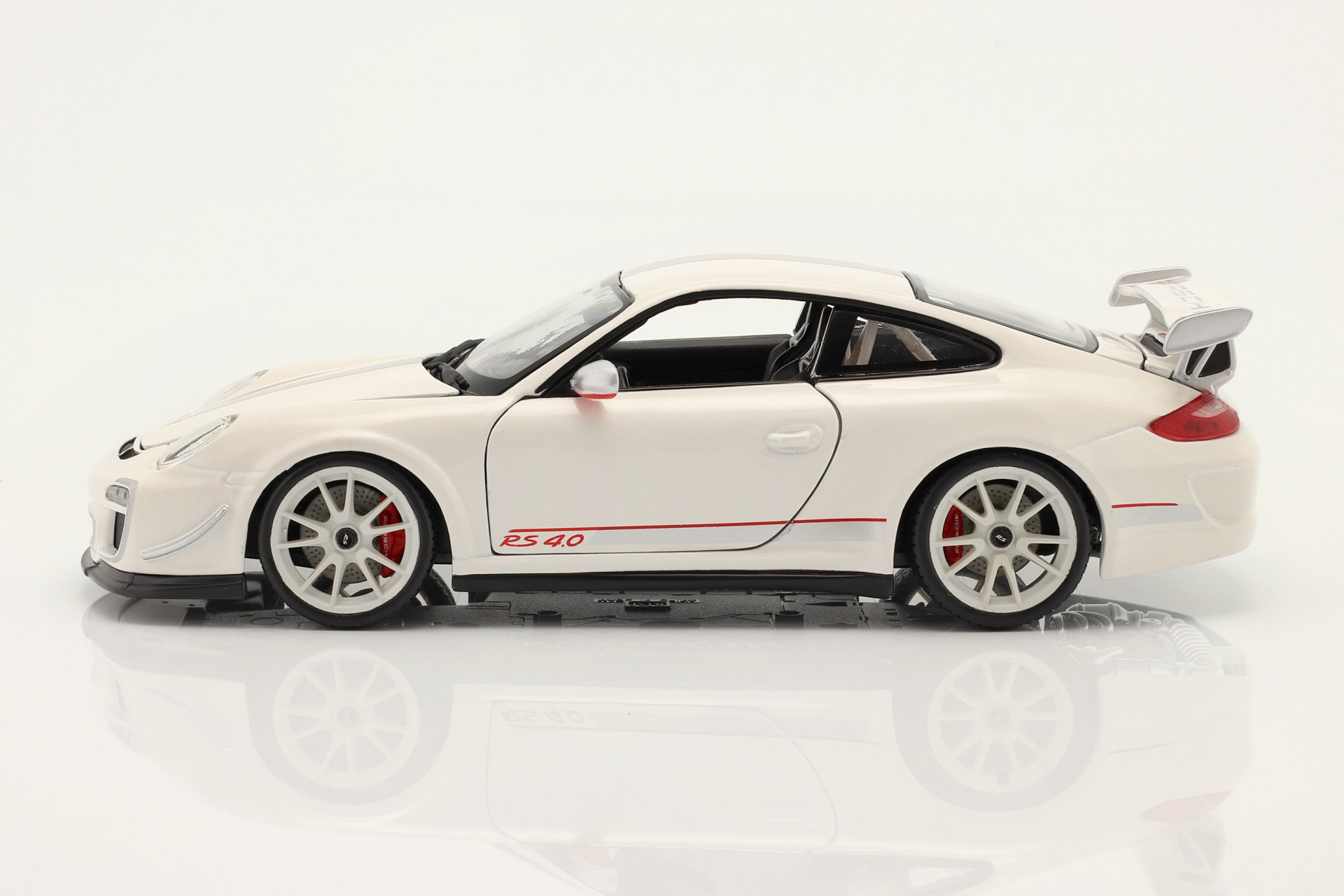Porsche 911 (997) GT3 RS 4.0 Baujahr 2011 wei&szlig;  