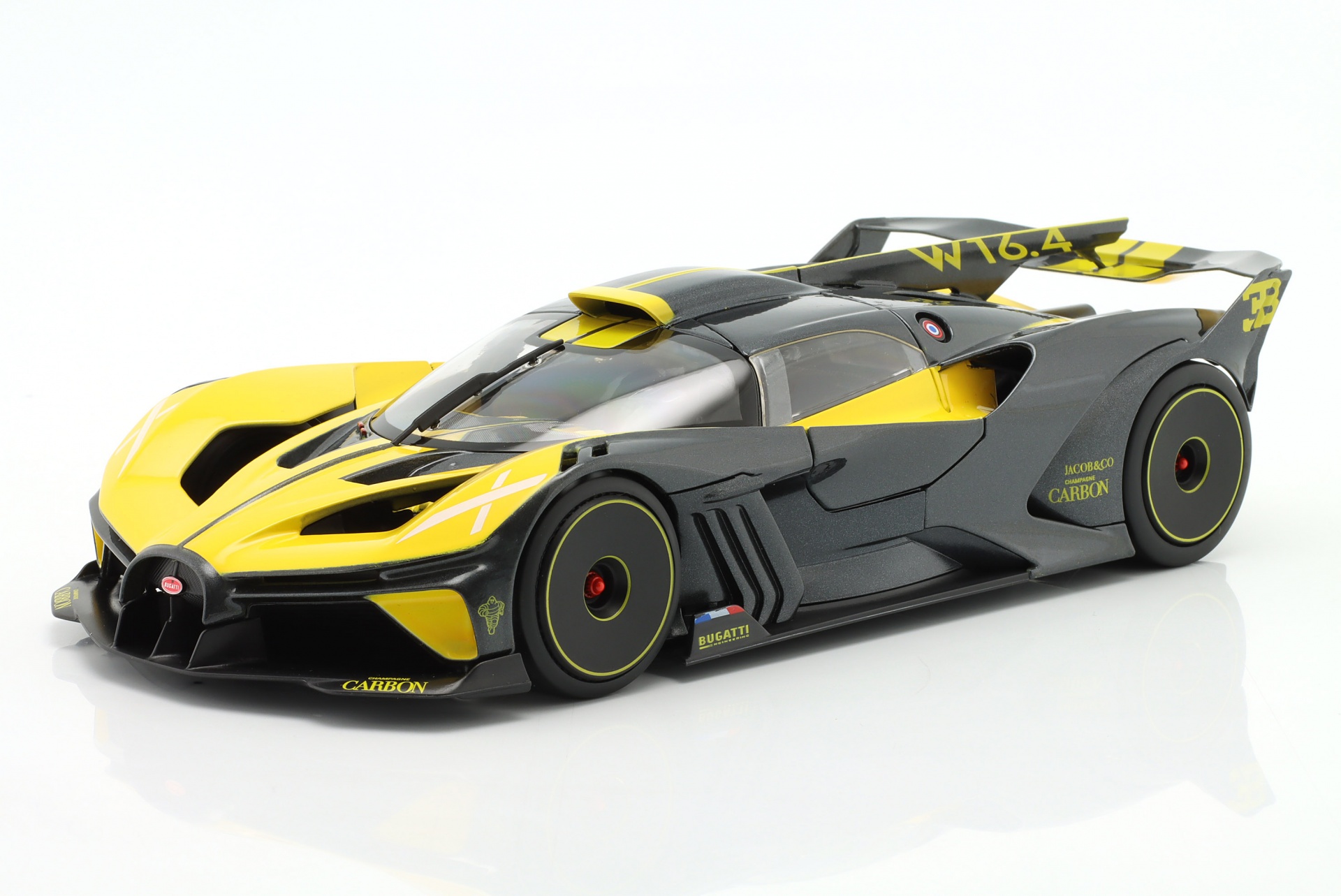 Bugatti Bolide W16.4 Baujahr 2020 gelb / carbon  