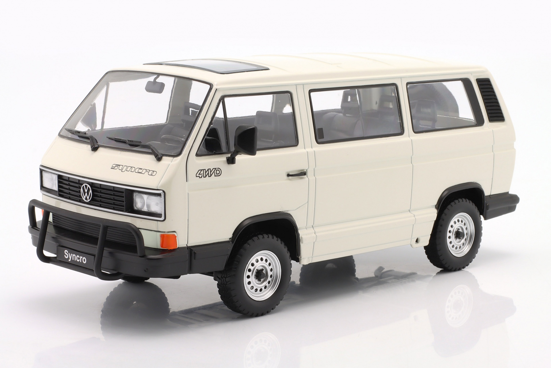 Volkswagen VW Bus T3 Syncro Baujahr 1987 wei&szlig;  