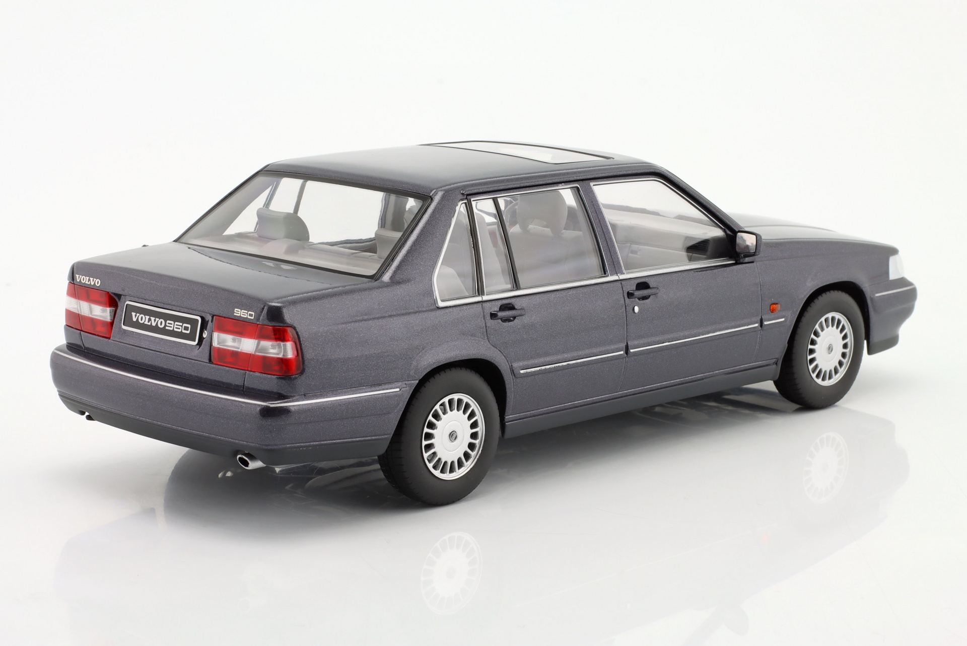Volvo 960 Baujahr 1996 aubergine metallic  