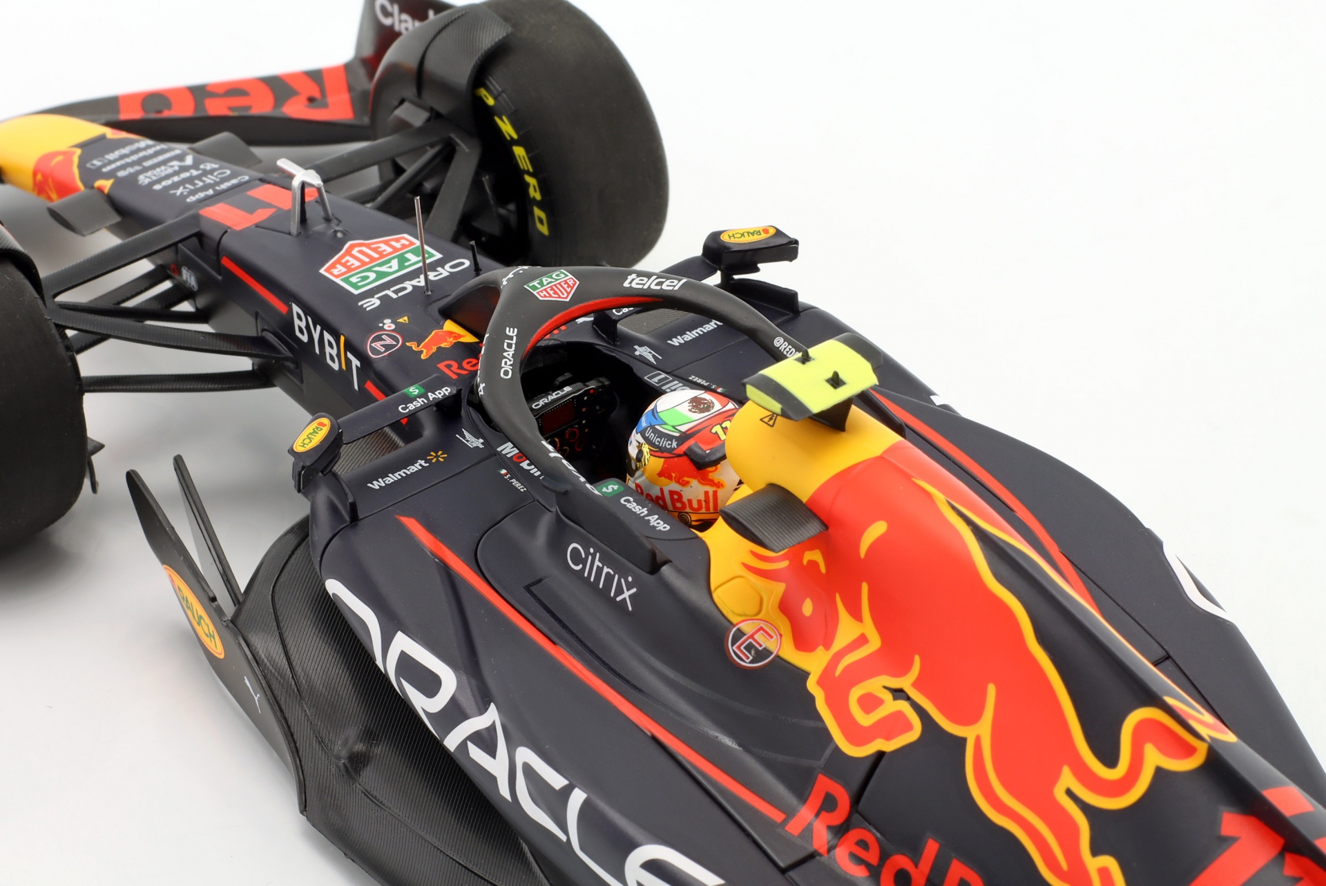 Sergio Perez Red Bull RB18 #11 Saudi Arabien GP Formel 1 2022  