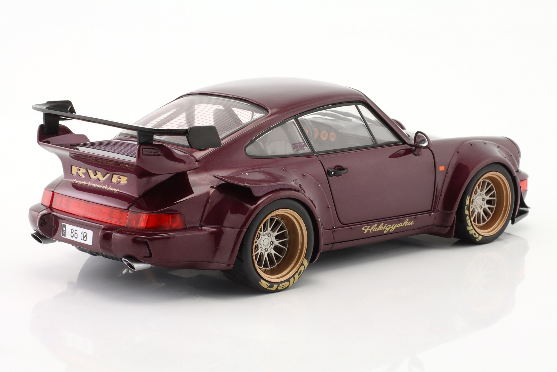 Porsche 911 (964) RWB Rauh-Welt Hekigyoku Baujahr 2022 violett  