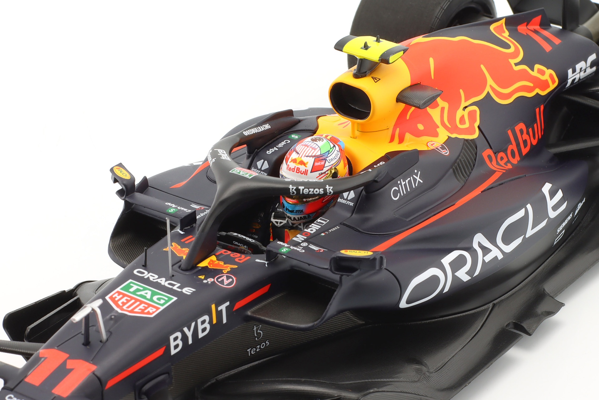 Sergio Perez Red Bull Racing RB18 #11 4th Miami GP Formel 1 2022  