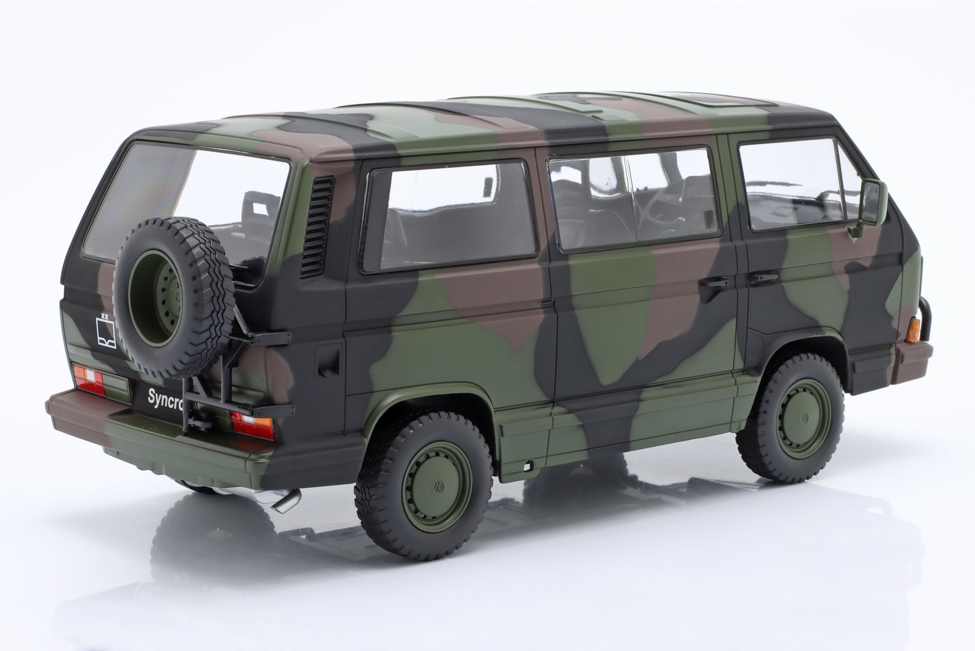 Volkswagen VW T3 Bus Syncro Bundeswehr 1987 tarnfarben  