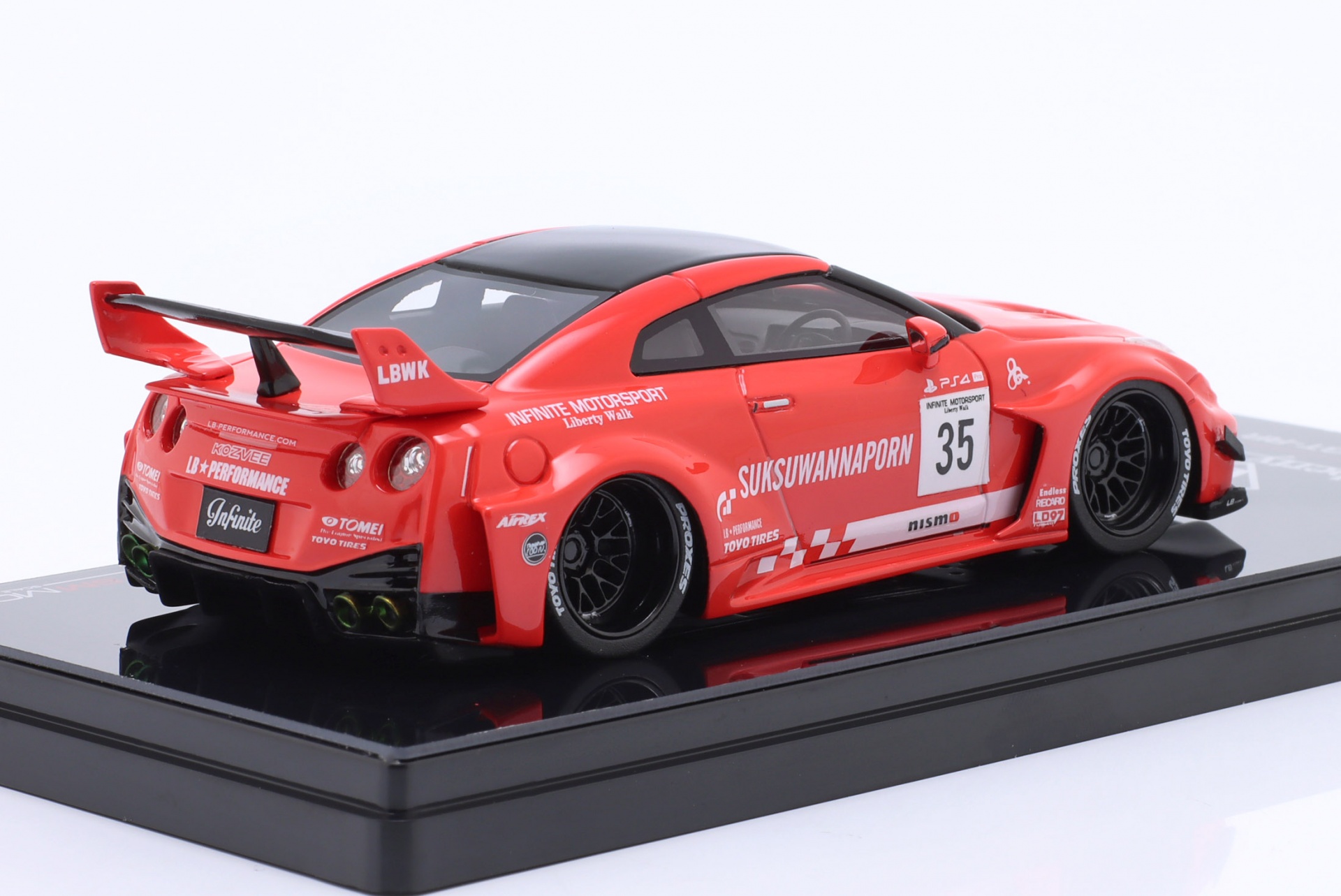 LB-Silhouette Works GT Nissan 35GT-RR Ver.1 #35 rot  