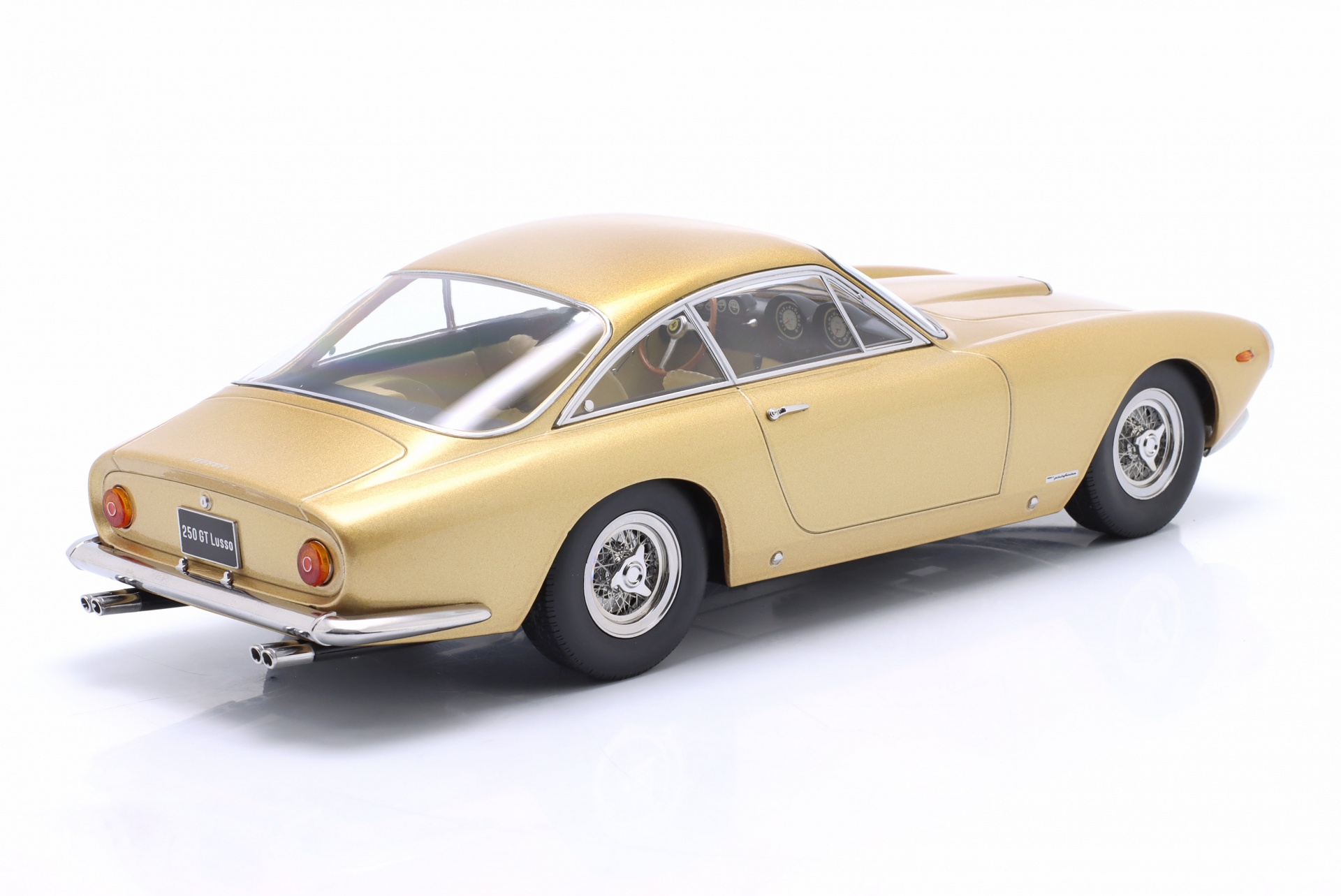 Ferrari 250 GT Lusso Baujahr 1962 gold metallic  