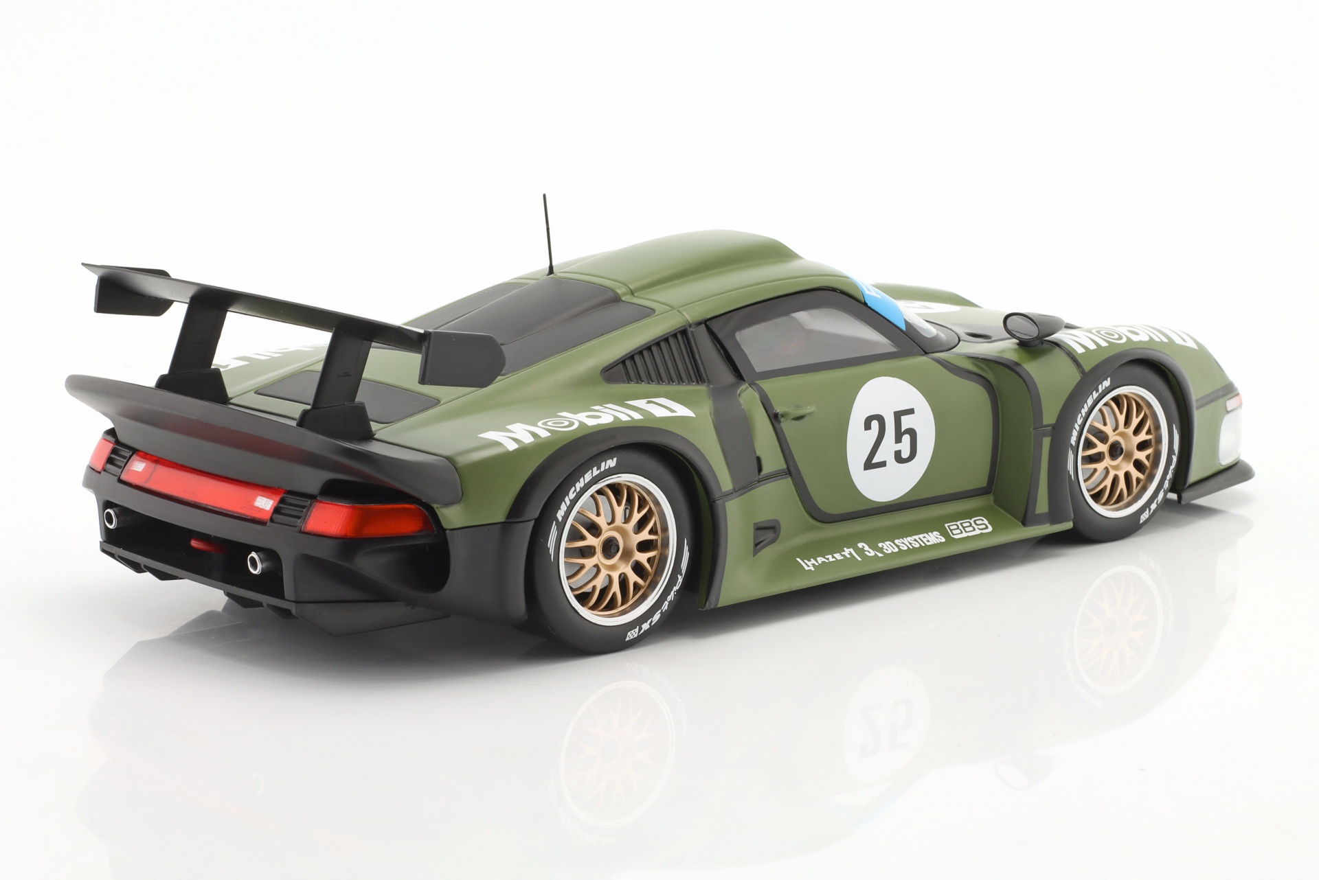 Porsche 911 GT1 #25 Prequalifying 24h LeMans 1996 Stuck, Wollek, Boutsen  