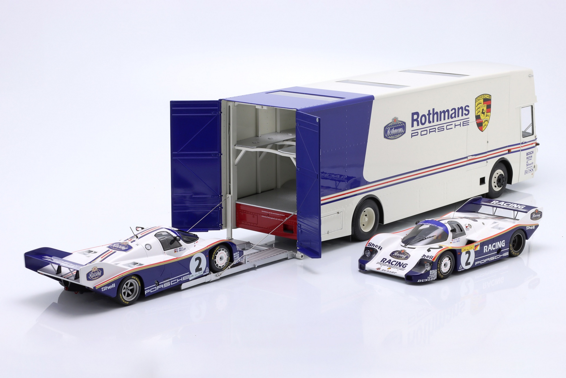Mercedes-Benz O 317 Renntransporter Rothmans Porsche wei&szlig;  