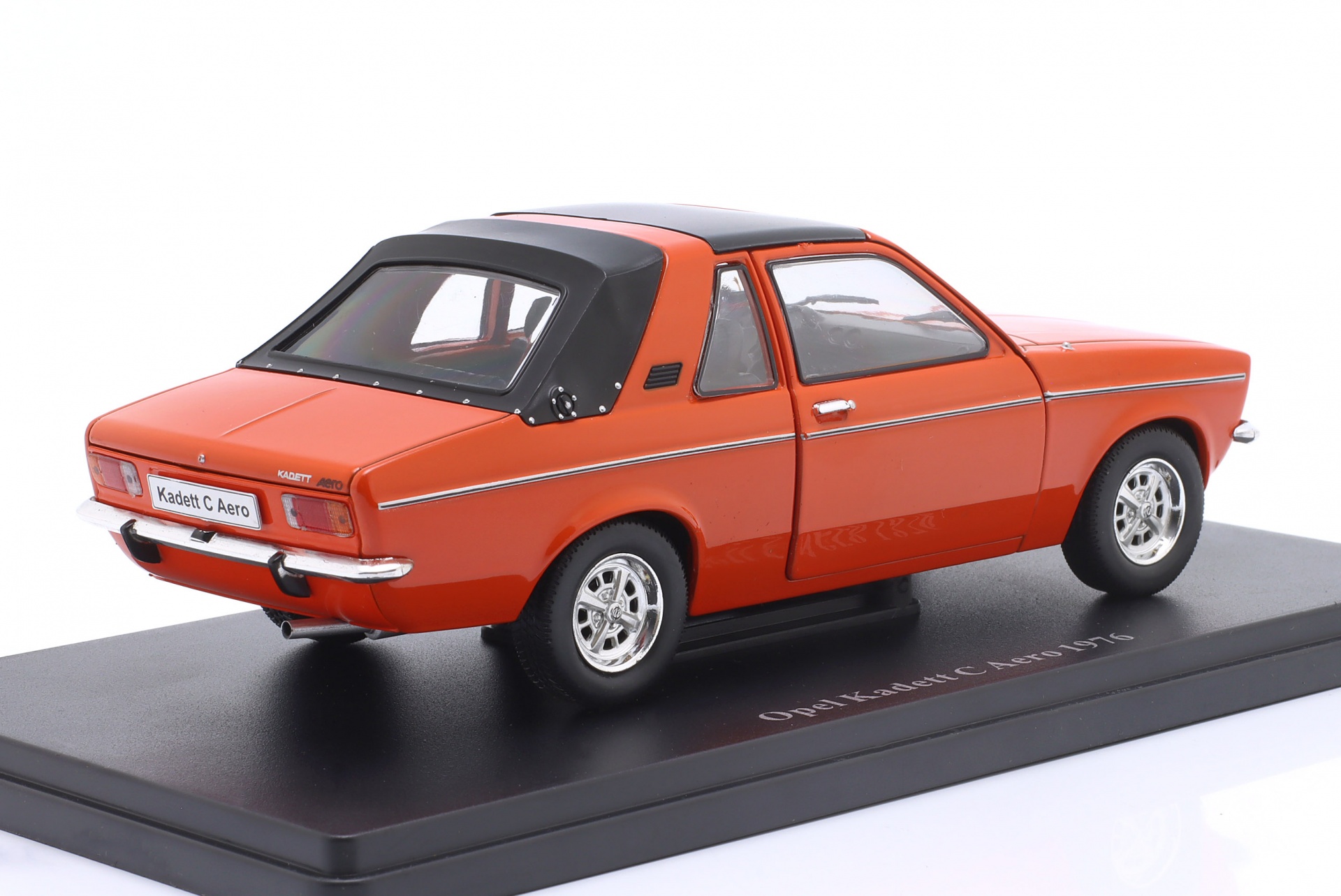 Opel Kadett C Aero Baujahr 1976 orange / schwarz  