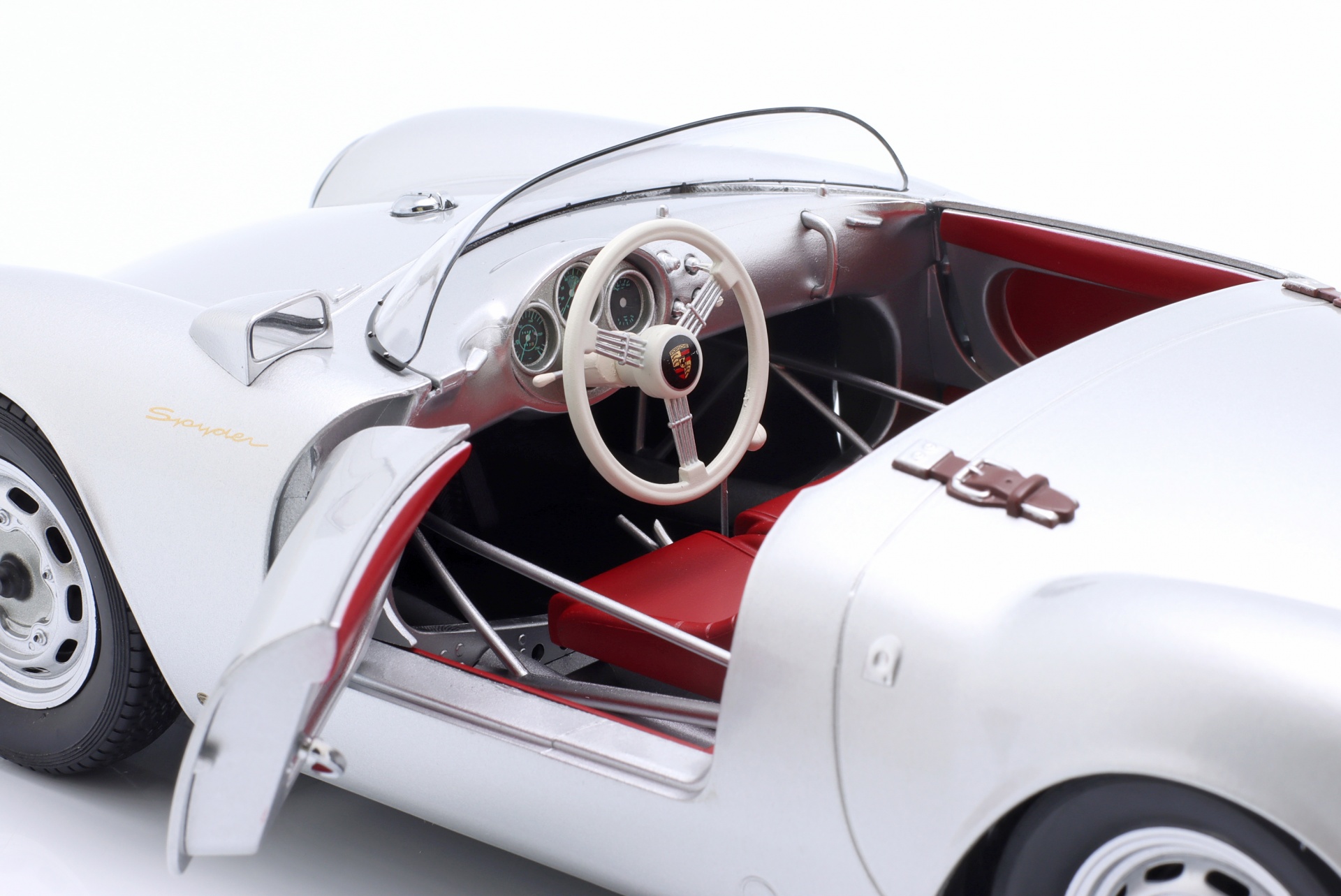 Porsche 550A Spyder Baujahr 1956 silber  