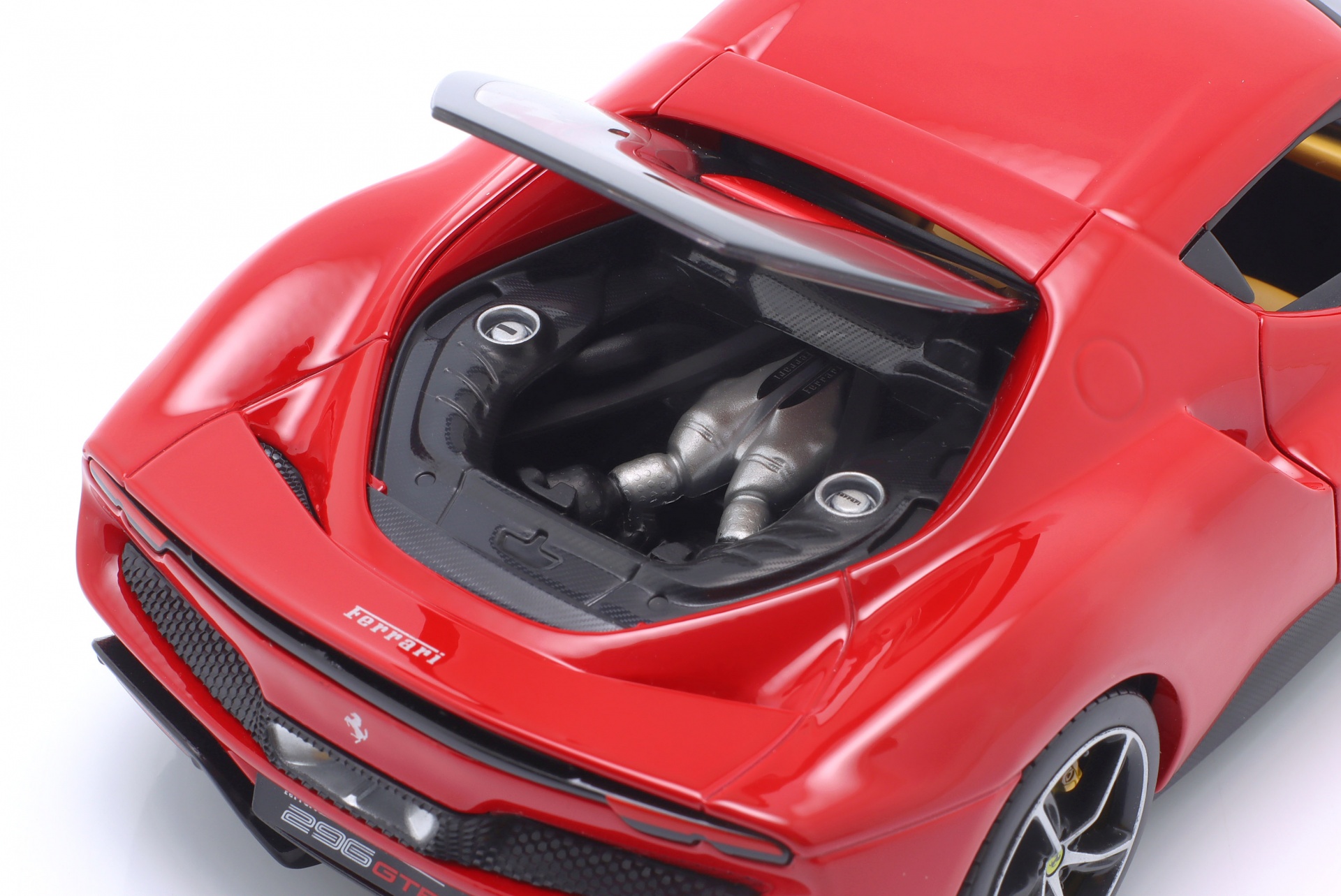 Ferrari 296 GTB Hybrid 830PS V6 Baujahr 2021 rot  