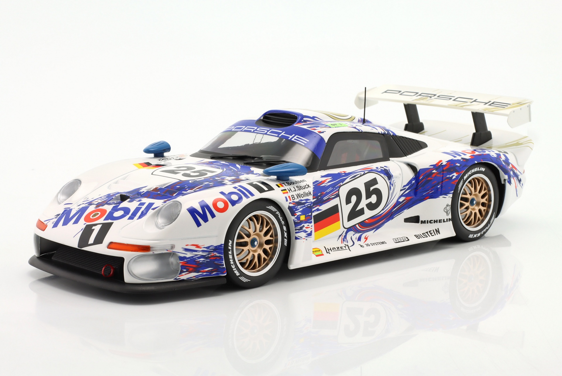 Porsche 911 GT1 #25 2nd 24h LeMans 1996 Stuck, Boutsen, Wollek  